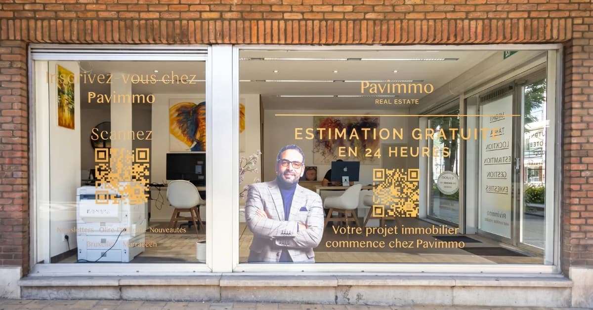 Vitrine de l'agence immobilière Pavimmo à Evere, Bruxelles : estimation gratuite en 24 heures